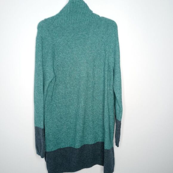 Soft Surroundings soft and cozy sweat tunic sweater - Picture 5 of 5
